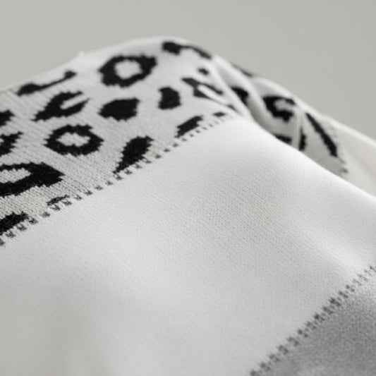 Women's Knit Sweater with Leopard Print-Rilvee